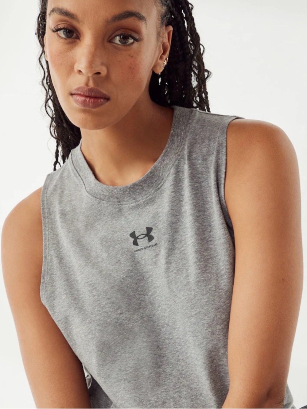 Under Armour Women’s Gray Sleeveless Crew Muscle Tank medium NWT